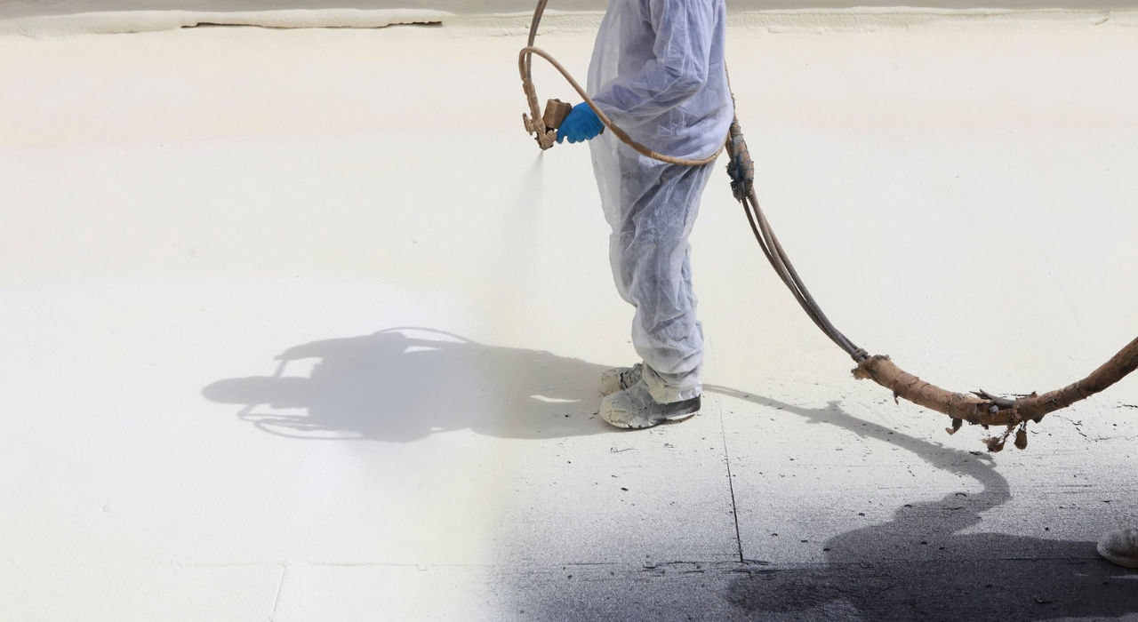 Salem foam roofing experts - get a quote for your Oregon project